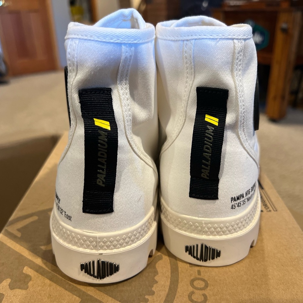 Palladium White High-Top Boots - Picture 2 of 5